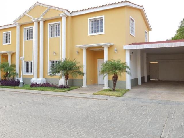 Casa en venta en Coro, Falcón