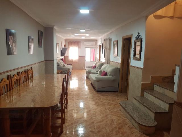 Casa en venta en Corral De Almaguer, Castilla-La Mancha