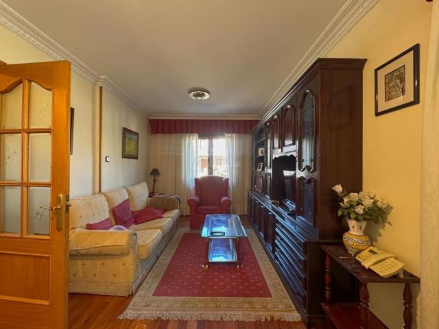 Casa en venta en Los Corrales De Buelna, Cantabria