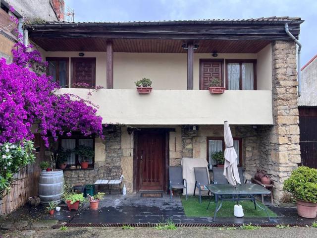 Casa en venta en Corvera De Asturias, Gudín