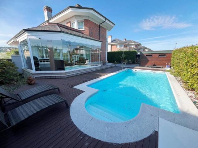 Casa en venta en Corvera De Asturias, Asturias