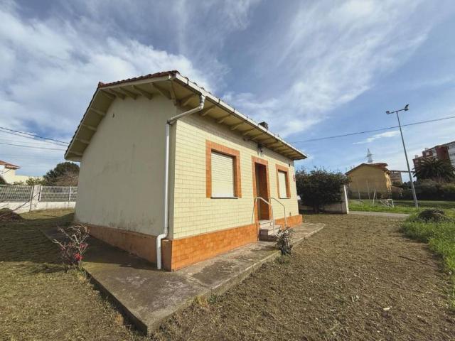 Casa en venta en Corvera De Asturias, El Pedréu
