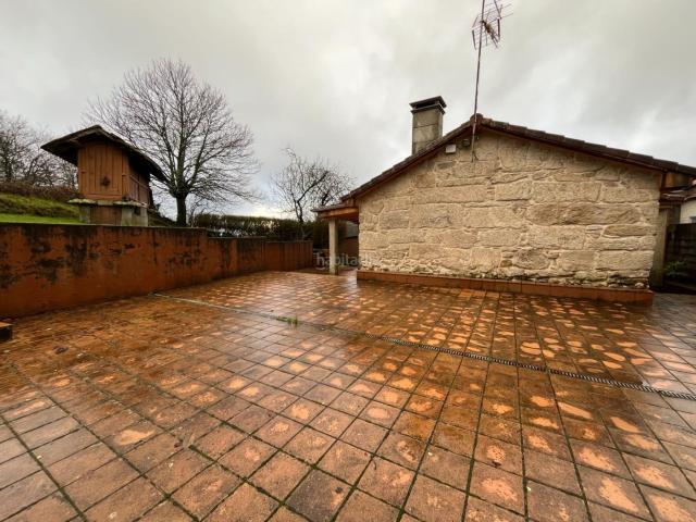 Casa en venta en Covelo, A Paradanta