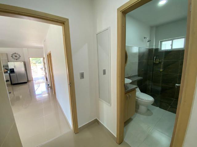 Casa En Venta En Covenas En. V200375