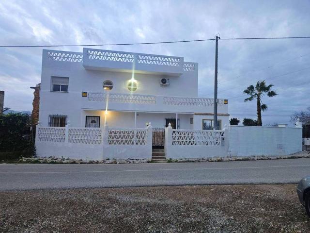 Casa en venta en el Baix Segura / La Vega Baja, Valencia