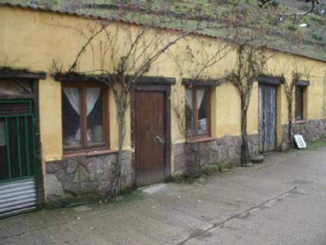 Casa en venta en Crémenes, Castilla y León