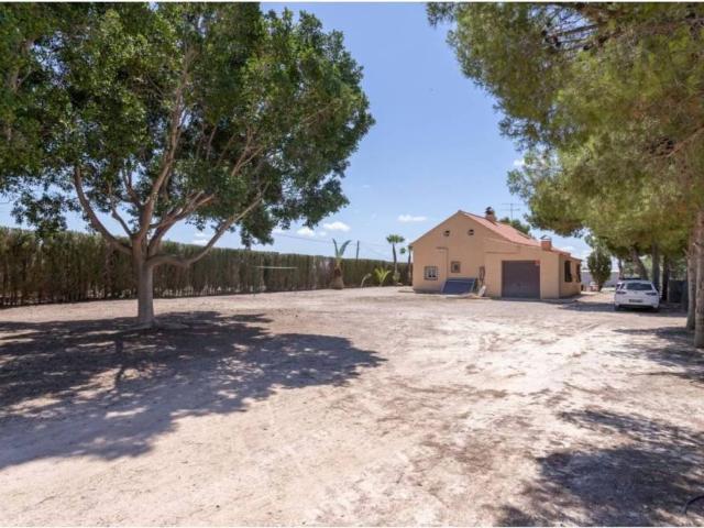 Casa en venta en Crevillent