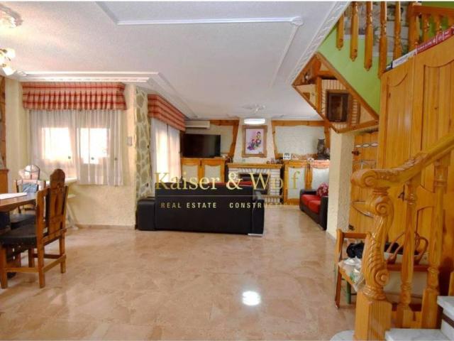 Casa en venta en Crevillent, Alacant / Alicante