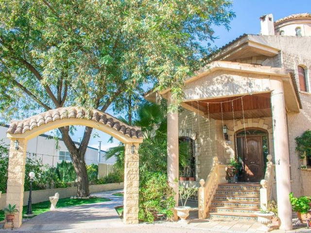 Casa en venta en Crevillent, Alacant / Alicante