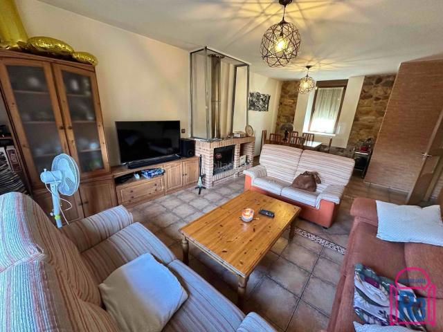 Chalet en venta en Cuadros, Castilla y León
