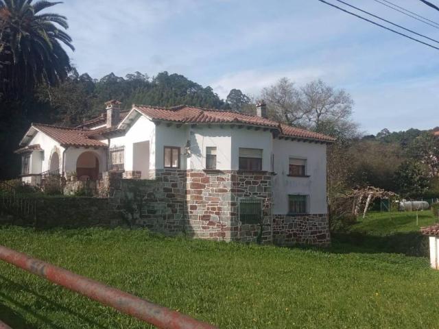 Casa en venta en Soto de Luiña, Cudillero