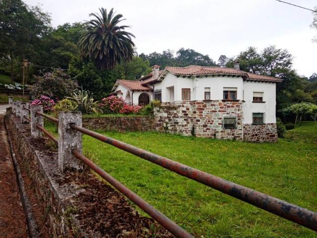 Casa en venta en Soto de Luiña, Cudillero