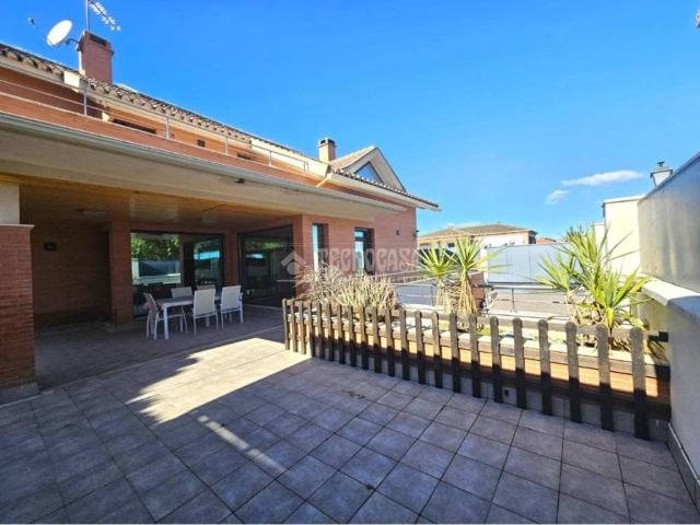 Casa en venta en Comarca de la Vega de Granada, Andalucía