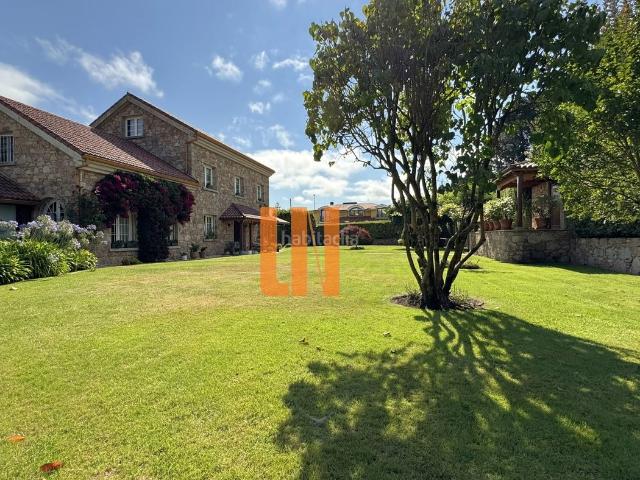 Casa en venta en Cordeda, A Coruña