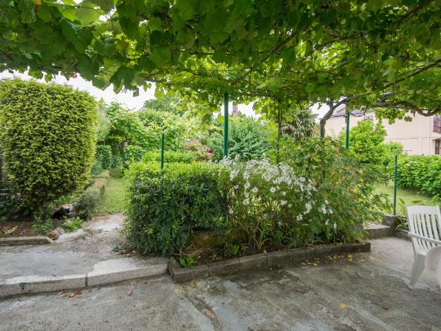 Casa en venta en Cordeda, A Coruña