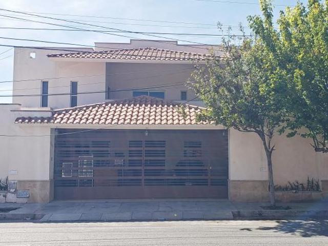 Casa en VENTA en Cumbres