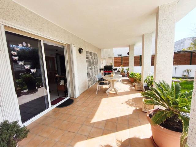 Casa en venta en Baix Penedès, Catalunya