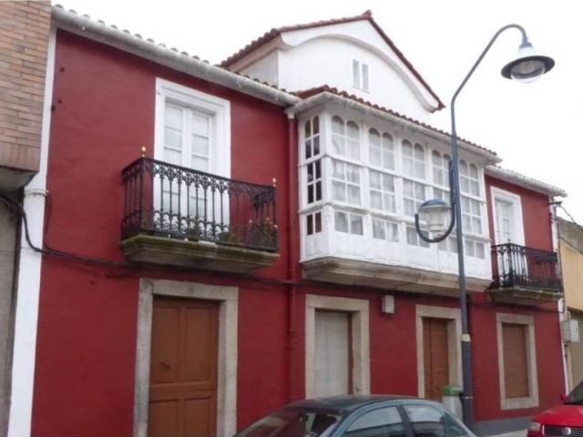 Casa en venta en Lurdes, Betanzos