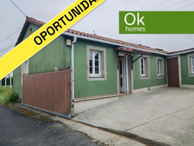 Casa en venta en Lurdes, Betanzos