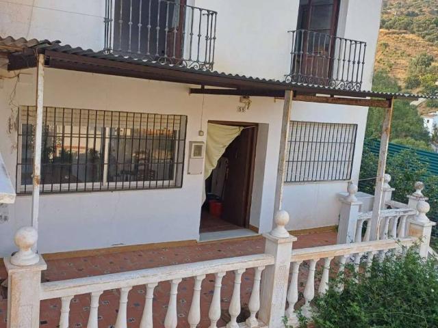 Casa en venta en Cútar