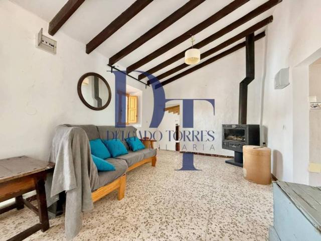 Casa en venta en Cútar