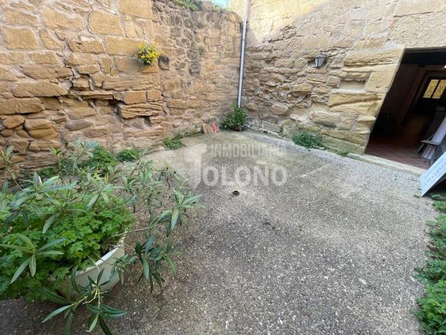 Casa en venta en Cuzcurrita De Río Tirón, La Rioja
