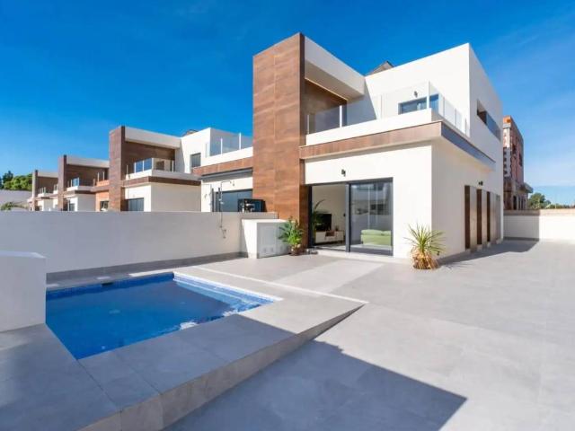 Casa en venta en el Baix Segura / La Vega Baja, Valencia