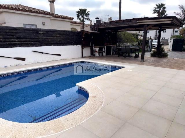 Casa en venta en Riumar, Deltebre