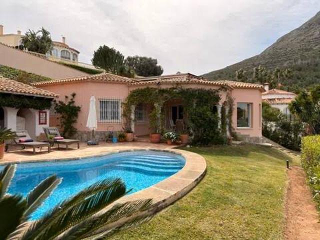 Casa en venta en les Rotes, la Marina Alta