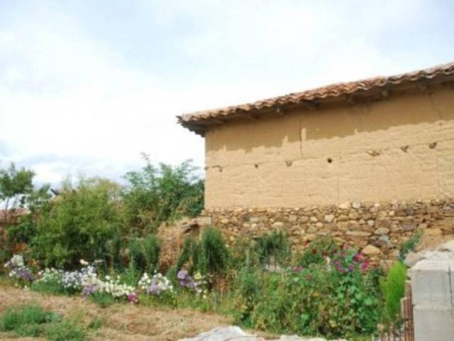 Casa en venta en Destriana, Castilla y León