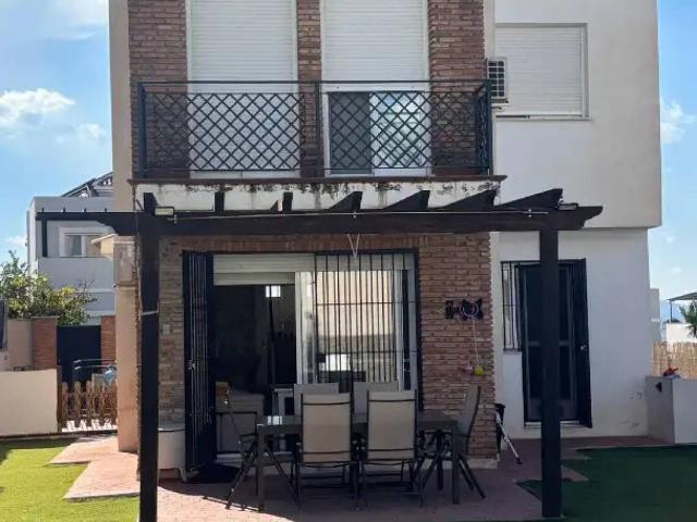 Casa en venta en Comarca de la Vega de Granada, Andalucía