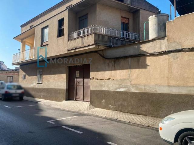 Casa en venta en Don Benito, Badajoz