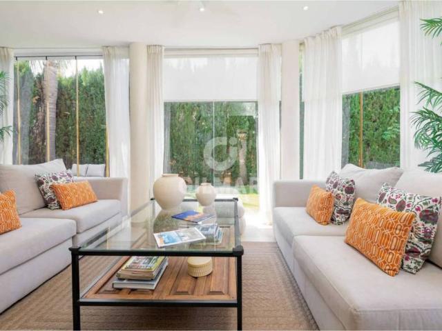Casa en venta en Dos Hermanas, Andalucía