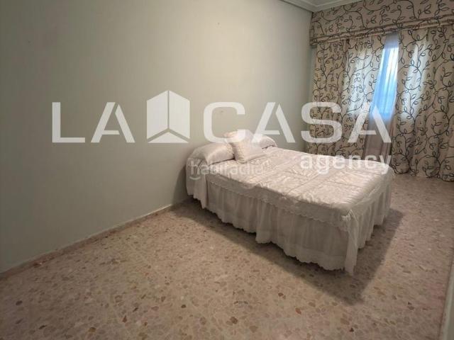 Casa en venta en Dos Hermanas, Andalucía