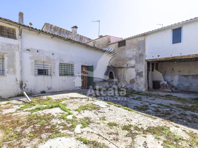 Casa en venta en Driebes, Castilla-La Mancha