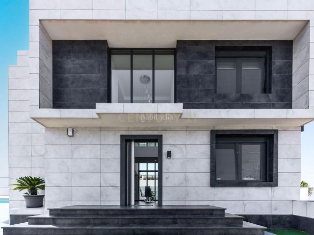 Casa en venta en El Ejido, Andalucía