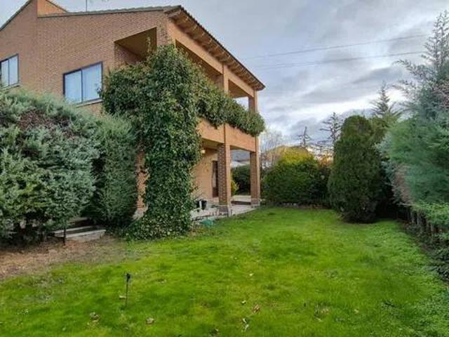 Casa en venta en El Barraco, Castilla y León