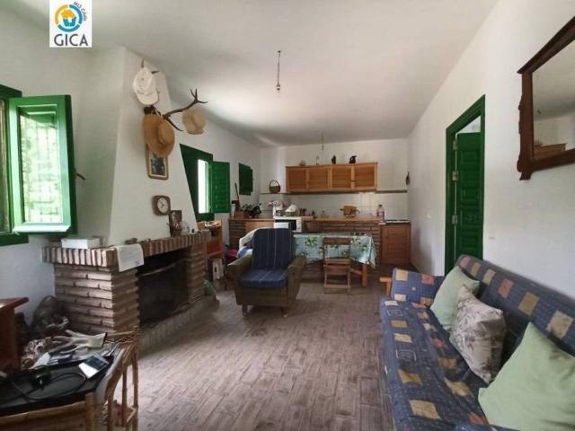 Casa en venta en El Bosque, Cádiz