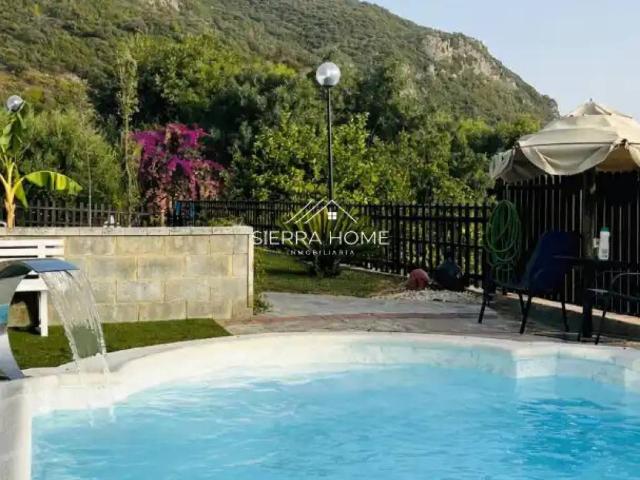 Casa en venta en El Bosque, Cádiz