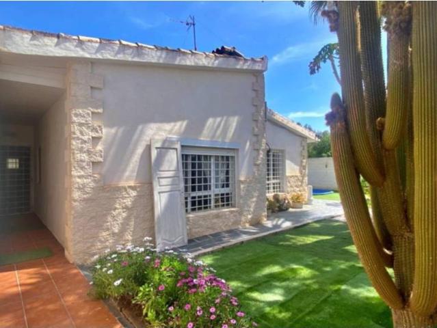 Casa en venta en l'Alacantí, Valencia