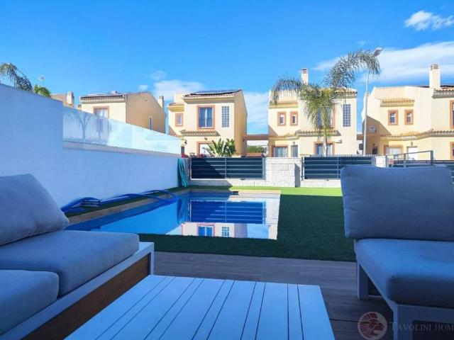 Casa en venta en l'Alacantí, Valencia