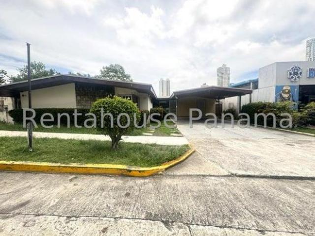 Casa en Venta en El Carmen de dos niveles EP 25 3455