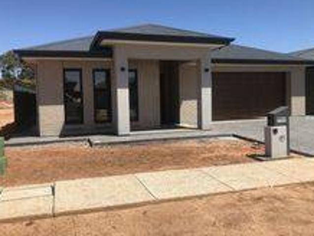 Casa en venta en El Casar, Urbanización Los Arenales