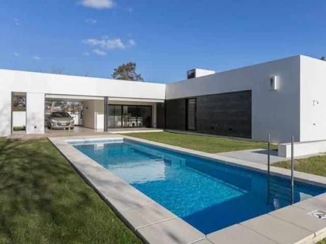 Casa en venta en Urbanización Los Arenales, El Casar