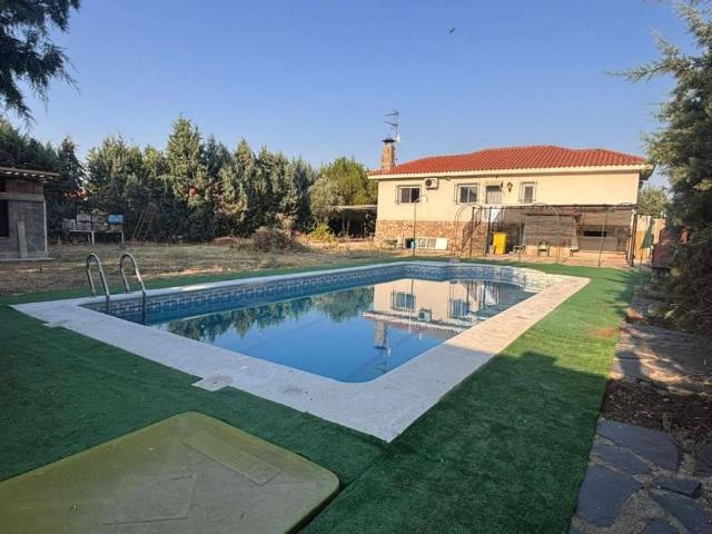 Casa en venta en El Casar De Escalona, Toledo