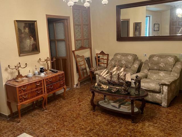 Casa en venta en Torre Del Campo, Andalucía