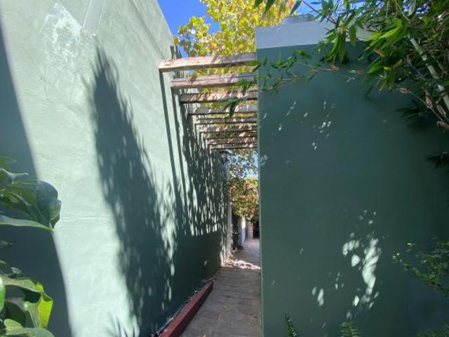 CASA EN VENTA EN EL CENTRO HISTORICO LA CORREGIDORA 4