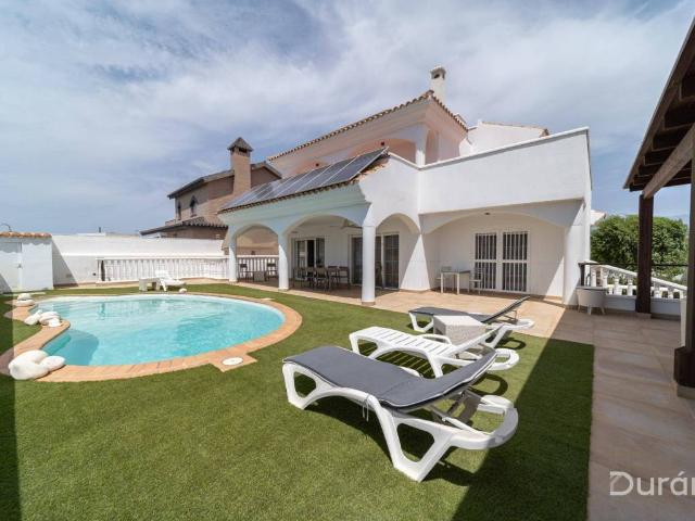 Casa en venta en El Ejido, Andalucía