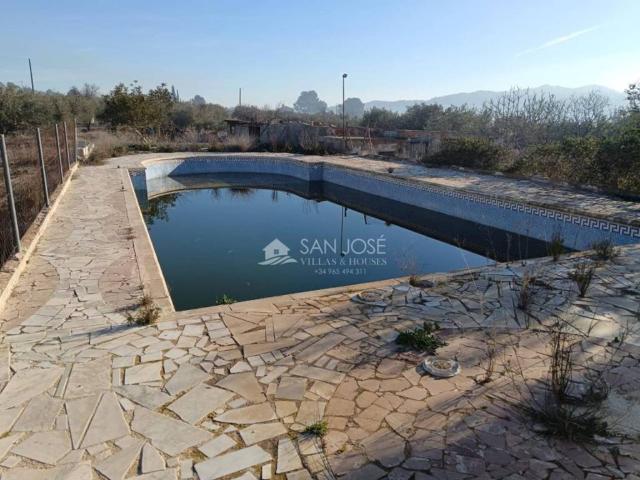 Casa en venta en el Vinalopó Mitjà / El Vinalopó Medio, Valencia