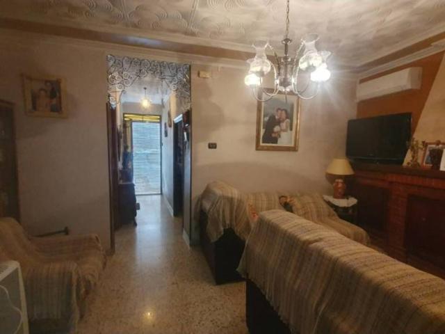 Casa en venta en el Vinalopó Mitjà / El Vinalopó Medio, Valencia